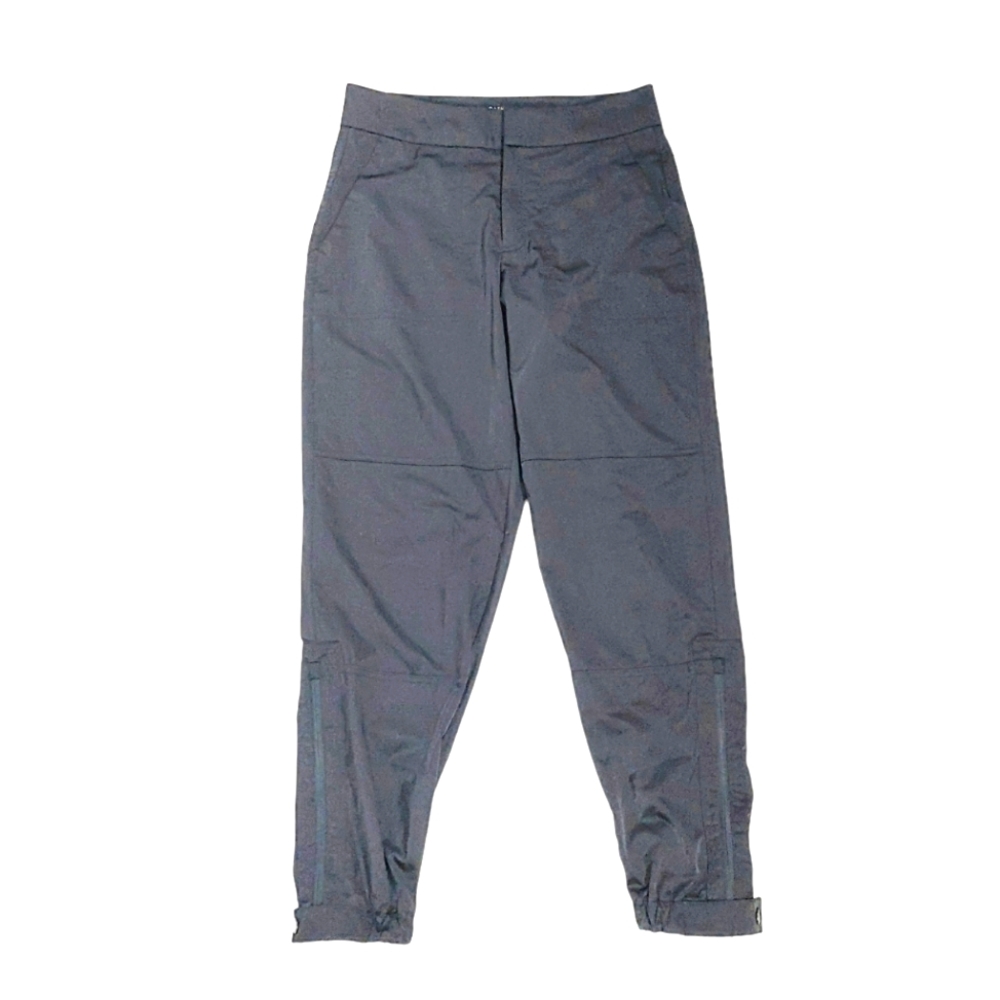 Athleta Black Radiant Jogger. Size 4